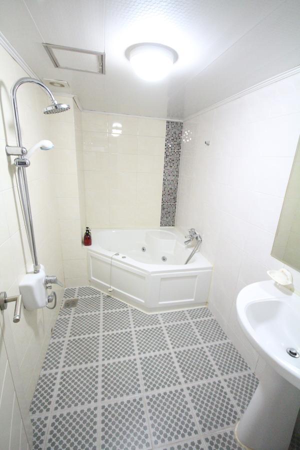 Alibaba Motel Busan Dış mekan fotoğraf
